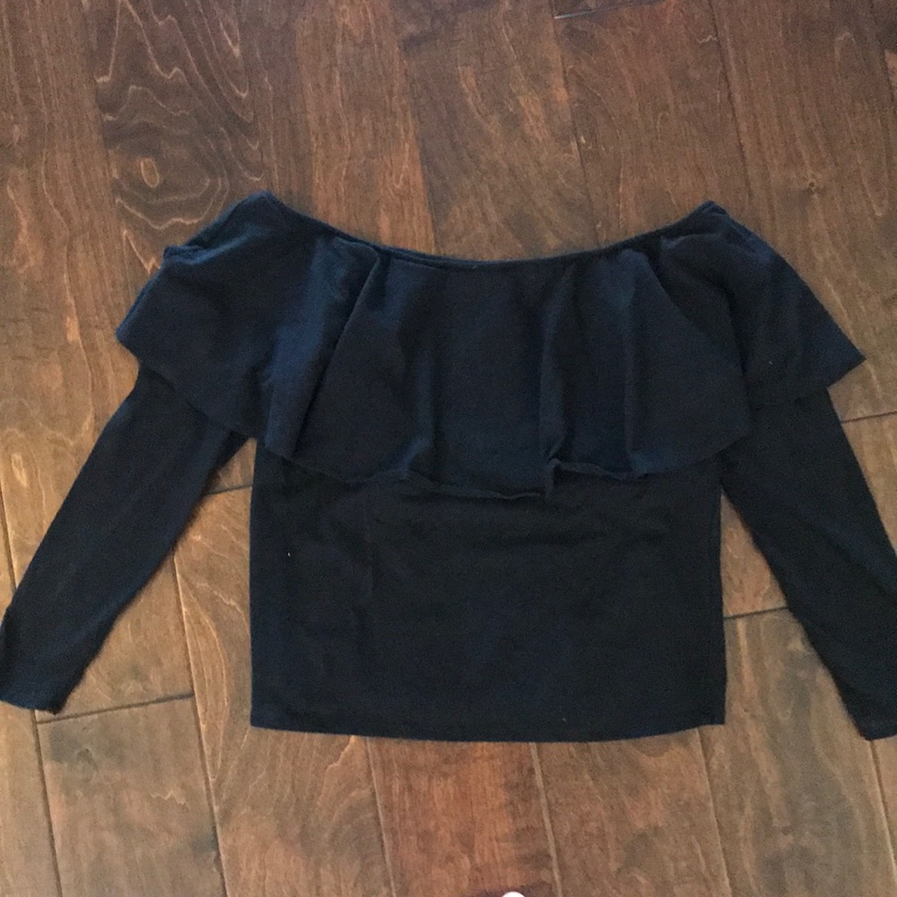 Black shirt